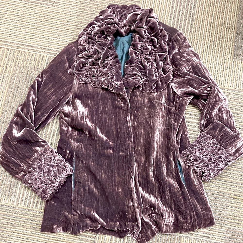 Vintage Liberace Silk  Velvet  Boho/Bridgerton Elegant Dramatic Jacket